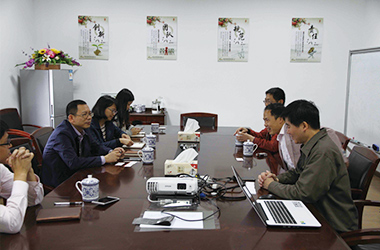 舟山市经信委副主任康专一行来公司参观指导
